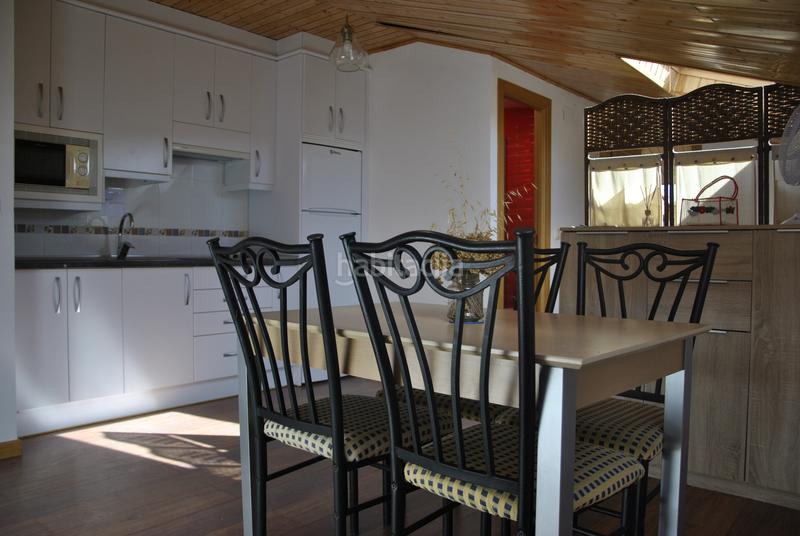 Foto 21c63ffc-df54-4b13-a1e8-7f668b0a0152. Chalet mit kamin parking pool in Malpartida de Plasencia