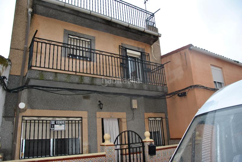 Foto 1e71ab2b-bee7-4579-8475-03ef91c8c935. Casa adosada se vende casa en Zona Sur - Av. De España - San Miguel Plasencia