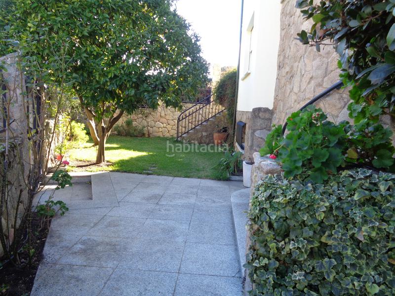 Foto a0e3c5b1-67d6-43e7-96c2-b1ecf7705b3f. Casa aparellada amb calefacció aparcament a Los Pinos - El Pilar Plasencia