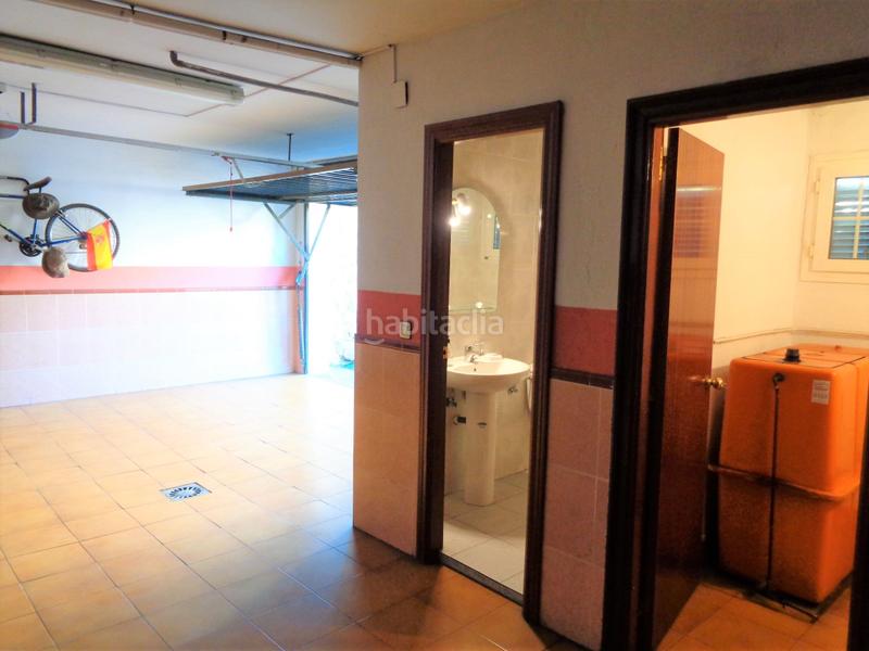 Foto b9ffb68f-5cf6-423b-a5f0-6c93d49df824. Casa aparellada amb calefacció aparcament a Los Pinos - El Pilar Plasencia