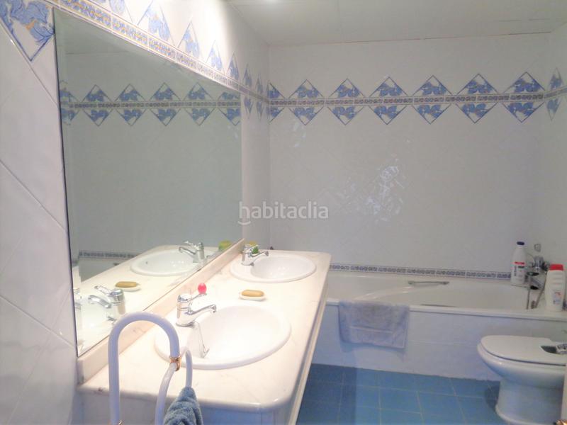 Foto cf2738a7-ef6f-49be-8169-f6aa4414e263. Casa aparellada amb calefacció aparcament a Los Pinos - El Pilar Plasencia