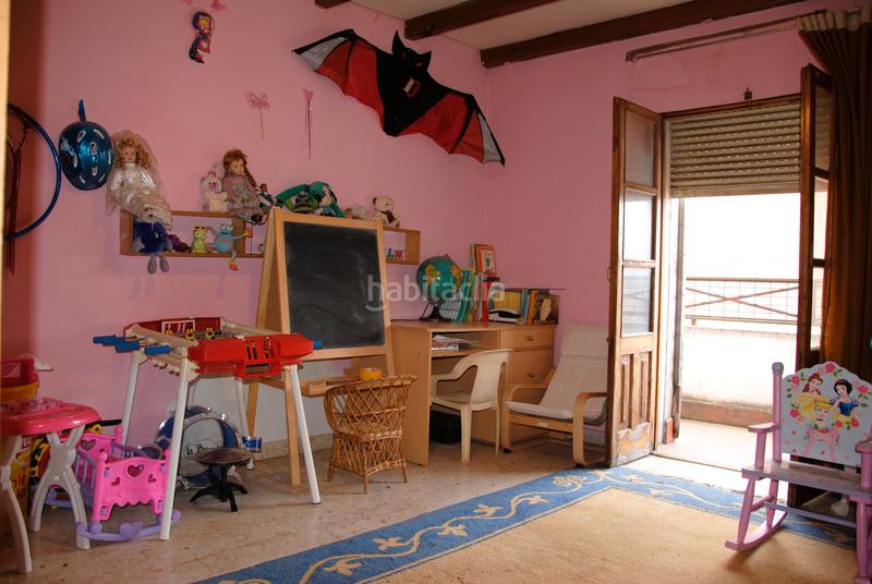 Foto 1ceff29a-757c-4a3d-81c5-8d04adaffdaa. Doppelhaus mit heizung parking in Malpartida de Plasencia