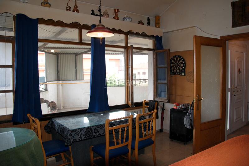 Foto 30778967-d23d-4b48-a9ec-af36423a7af8. Doppelhaus mit heizung parking in Malpartida de Plasencia