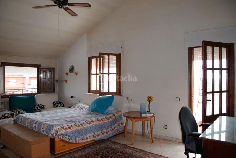 Foto 7ef251b9-91ba-483a-a668-a4dd50aa9c79. Doppelhaus mit heizung parking in Malpartida de Plasencia