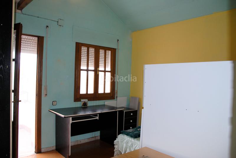 Foto b86ee1fc-40cb-4a07-b51b-62d4e131d534. Doppelhaus mit heizung parking in Malpartida de Plasencia