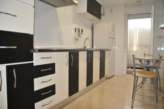 Appartement  Calle del niscalo. Se vende piso en plasencia
