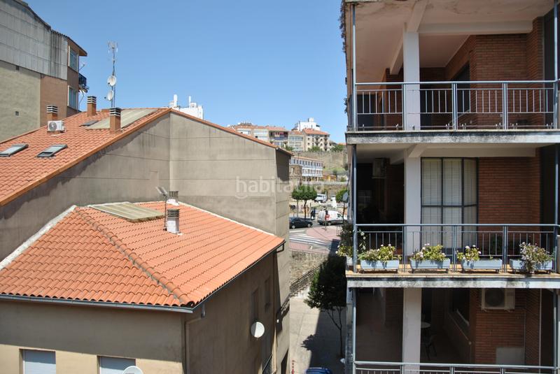 Foto 12b7ff73-ccaf-4804-8e0d-67ff5dc7406d. Appartamento con riscaldamento in Centro Ciudad Plasencia
