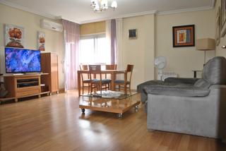 Etagenwohnung  Avenida extremadura. Se vende piso en plasencia