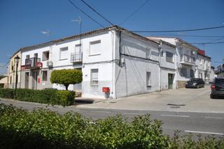 Casa pareada  Carretera de plasencia. Se vende casa en la vera (cáceres)