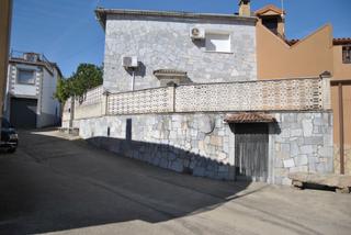 Casa  Calle armona. Se vende casa en la provincia de cáceres
