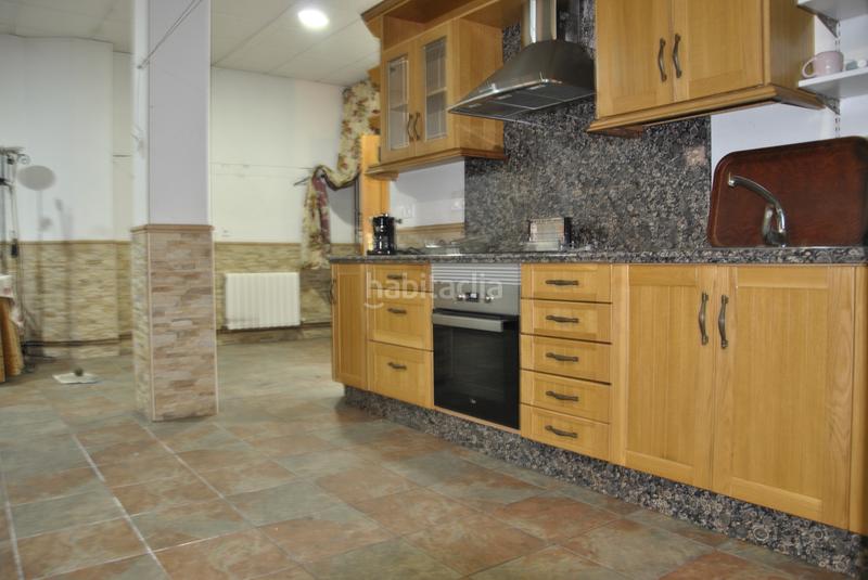 Foto 981aa5ac-3804-43d1-9d5e-b593c73e5db4. Maison jumelée avec chauffage parking dans Coria