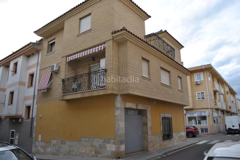 Foto cead1e53-d799-405a-90f1-e505b700e1dd. Maison jumelée avec chauffage parking dans Coria