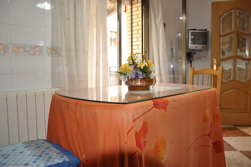 Foto ff5ed3b9-bd68-4fc7-9f9f-a036e475bbc2. Maison jumelée avec chauffage parking dans Coria