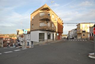 Casa pareada  Carretera montehermoso. Se vende casa en coria (cáceres)