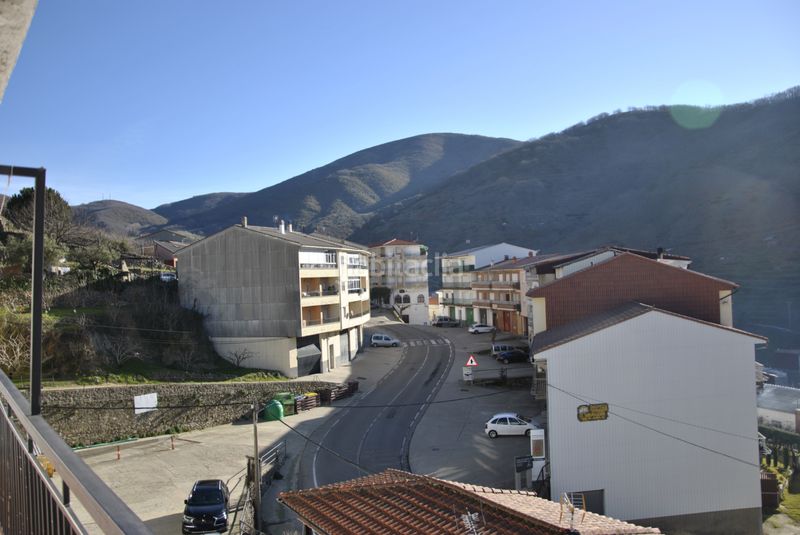 Foto 5841a72b-6081-4b04-a962-579e57eee8e2. Pis amb calefacció a Tornavacas