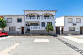 Maison jumelée  Calle genil. Se vende casa en alagón del rio (cáceres)