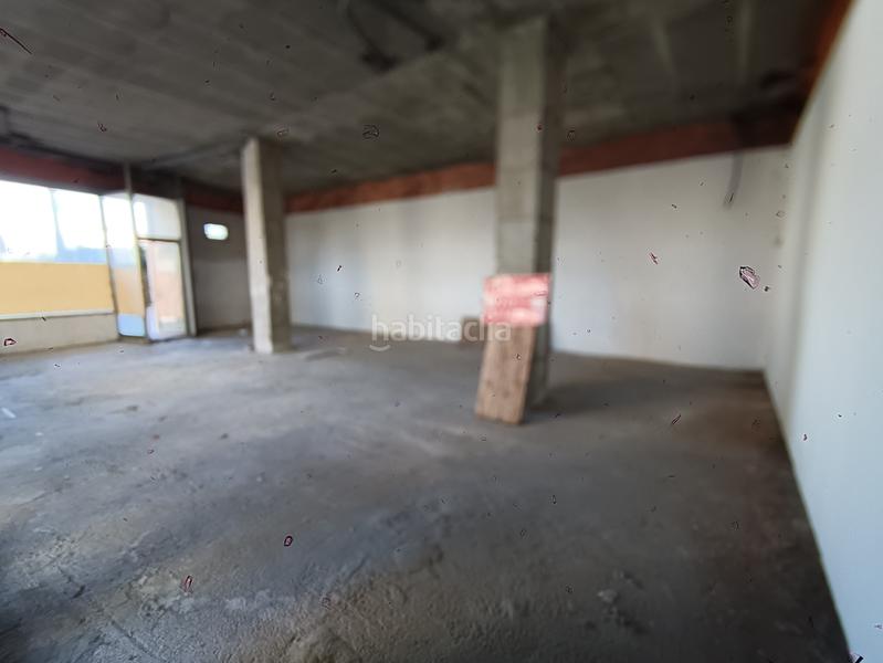 Foto a645333c-b5e9-40bb-bd35-4f82ec268309. Location local commercial dans Ponteareas