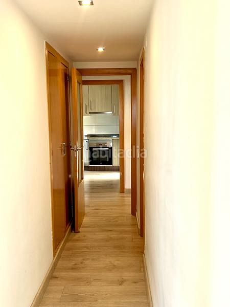 Foto 4cc4a6ef-02a5-4659-b8d7-4137b390364c. Piso  exterior y muy luminoso frente al mar . en Alicante