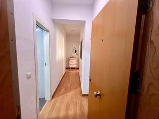 Miete Etagenwohnung  Carrer de bigastro. ?? ¡vive cerca del mar en un piso con encanto! – ideal para pare