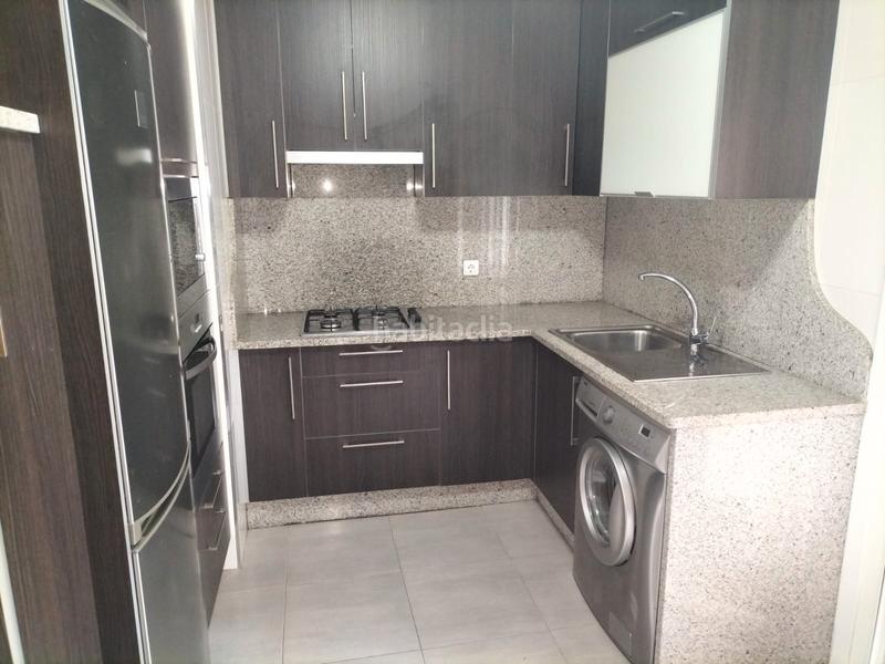 Foto 9cde7faf-6976-4e14-9e1f-03831d4425e9. Alquiler piso amplio piso amueblado y reformado en Ourense