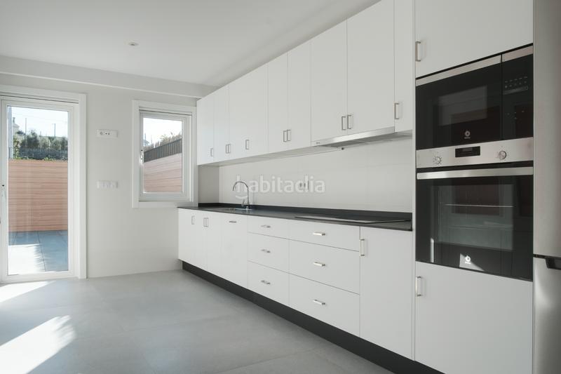 Foto 35bfb069-4033-44be-ae1f-c4cd6f7b994f. Maison jumelée avec chauffage parking piscine dans Couto Ourense