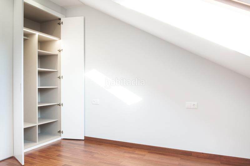 Foto 4eb804e5-1a1f-4cf0-b255-cf7a030b5df2. Maison jumelée avec chauffage parking piscine dans Couto Ourense