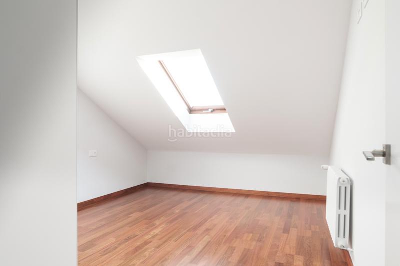 Foto 93494103-970b-4025-8c5c-965303ffff87. Maison jumelée avec chauffage parking piscine dans Couto Ourense