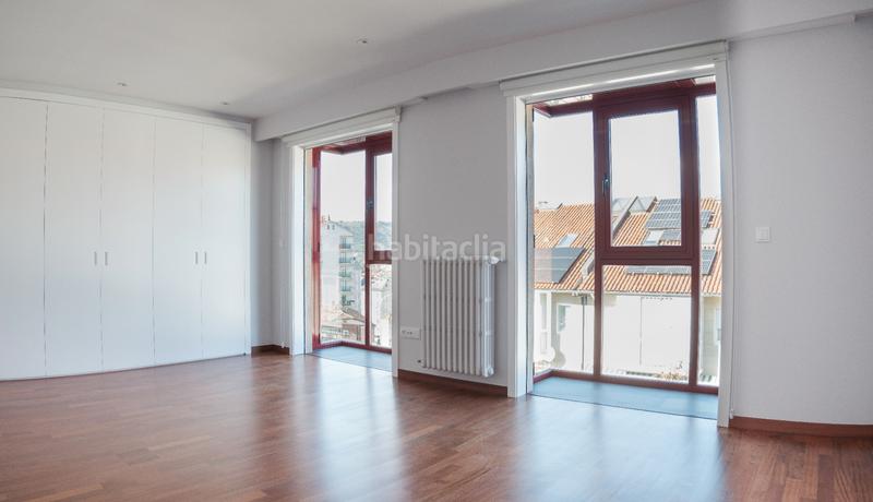 Foto e4d649b1-3cda-421c-a75b-f84603467794. Maison jumelée avec chauffage parking piscine dans Couto Ourense