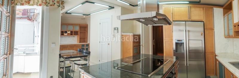Foto cc68e924-036b-4f32-9bba-22c78822a513. Flat with heating parking in Centro Ourense