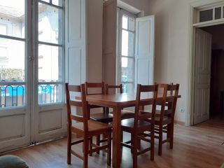 Miete Etagenwohnung  Rúa do progreso. ?? piso amplio en alquiler en pleno centro de ourense – solo est