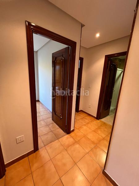 Foto f9e9e940-d221-4ddf-9e47-4e2ce6c54ebc. Rent flat in rúa do progreso 51 in Posío Ourense