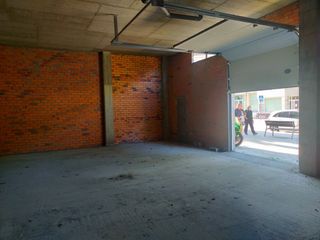 Lloguer Local Comercial a Rúa río camba 11. Local en alquiler en río camba 6, o vinteun, ourense