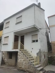Casa en Lugar loureiro 67. Casa de pueblo en la ribeira sacra