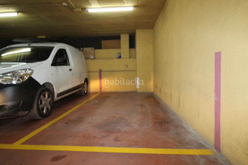 Foto 78b96e2b-d498-4e49-b9bc-8cc72826de7a. Autoparkplatz in Sant Andreu de Palomar Barcelona