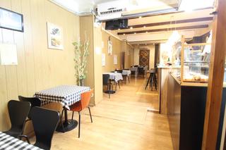 Geschäftsraum in Carrer d'Agustí i Milà