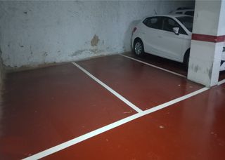 Aparcament cotxe  Carrer gran de sant andreu. Gran de sant andreu esquina coroleu