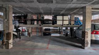 Parking voiture  Carrer de sas. 2 plazas de parking
