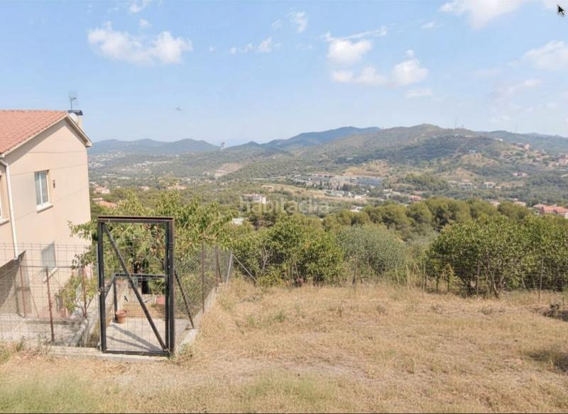 Foto fa78d7da-887d-4022-ae2b-efa7be6f5167. Terreno residencial terreno en Torre Baró Barcelona