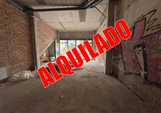 Lloguer Local Comercial a Bon Pastor. Local comercial de obra nueva en alquiler