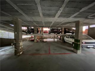 Parking voiture  Carrer de sas. Garaje en venta en calle de sas