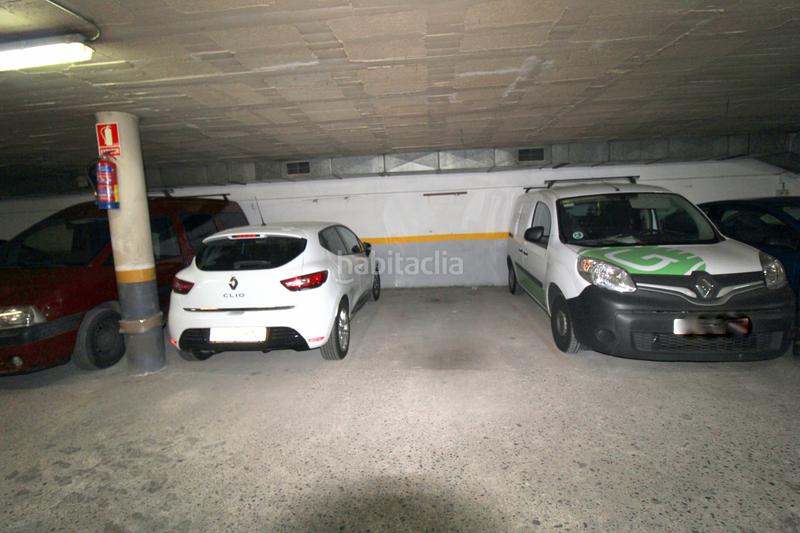 Foto 827b1c3f-d59f-4b96-a3d7-dfdc5e72983c. Autoparkplatz in Sant Andreu de Palomar Barcelona