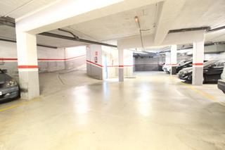 Parking voiture à Avinguda meridiana 532
