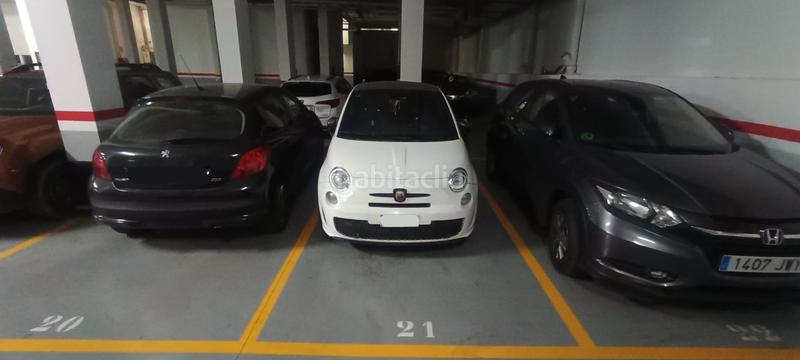 Foto 9fa914ab-52cd-4480-8f78-b4e2b17c13b9. Parking voiture dans La Guineueta Barcelona