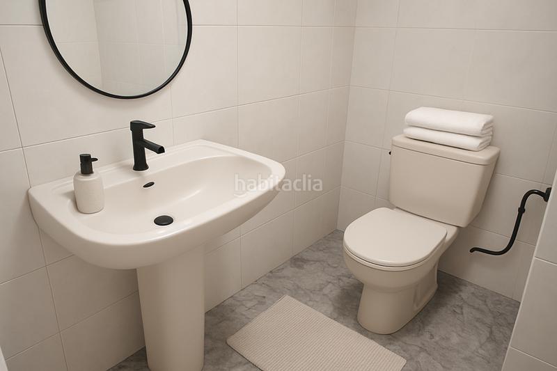 Foto 75087225-9e7f-470d-9684-98f05ecc0c44. Locale commerciale in Bon Pastor Barcelona