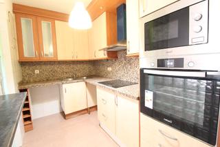 Estudi  Carrer de santa marta. Estudio bajos duplex  + sotano - 133m²