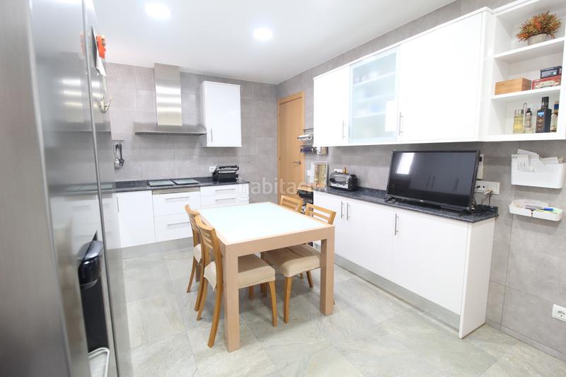 Foto a85a2e6d-3a11-401b-a898-acd436b0f74d. Casa en Sant Andreu de Palomar Barcelona