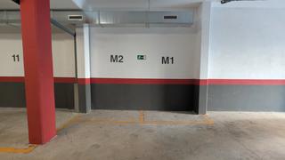 Lloguer Aparcament de moto  Carrer de biosca. Plazas de parking para moto en alquiler – finca nueva
