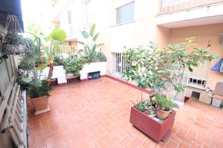 Rez-de-chaussée  Carrer de casas i amigó. Oportunidad planta baja con patio