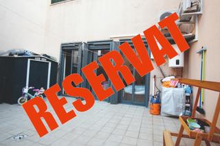 Pis  Carrer de la mare eterna. Bajos en finca joven 112, m2, amplio salon 3 dormitorios, 2 baño