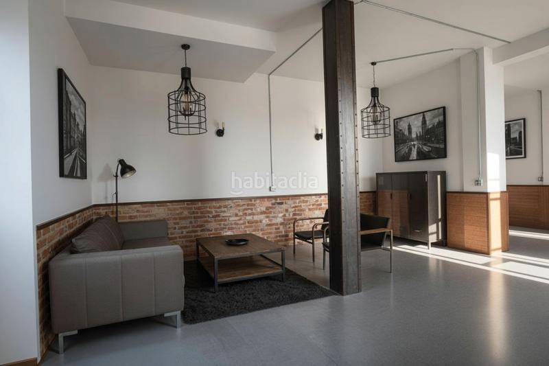 Foto 2254a336-a1d6-417a-a233-76b1304ac828. Geschäftsraum in Bon Pastor Barcelona